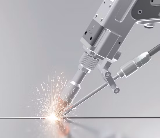 Macchina per la pulizia laser a fibra portatile per pulizia e pulizia della saldatura 3 in 1 di vendita calda della fiera di Canton